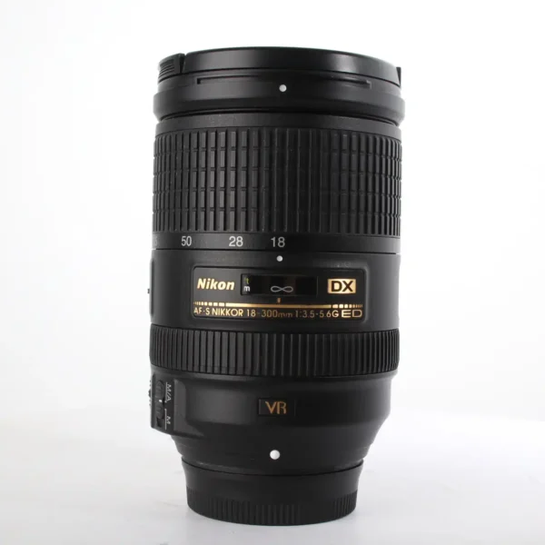Nikon AFS 18-300/3.5-5.6G DX VR