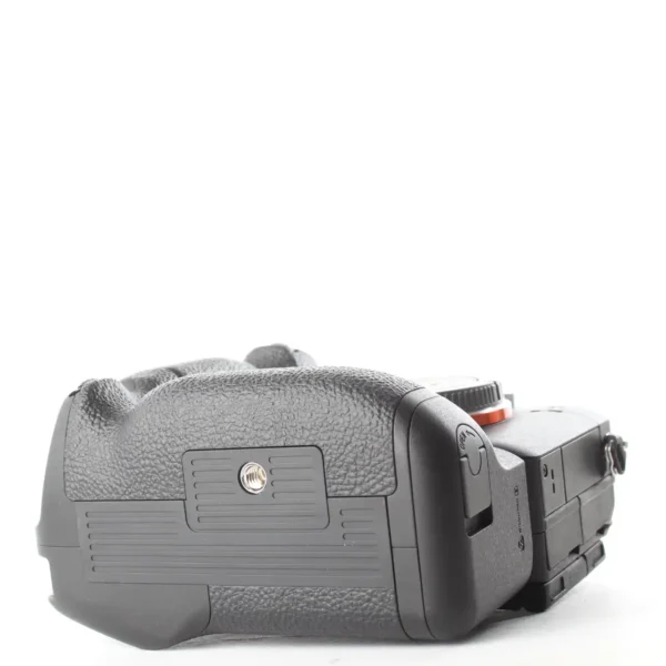 SONY ALPHA 7R V+ GRIP VG-C4EM+ 2 BATTERIES – Image 4