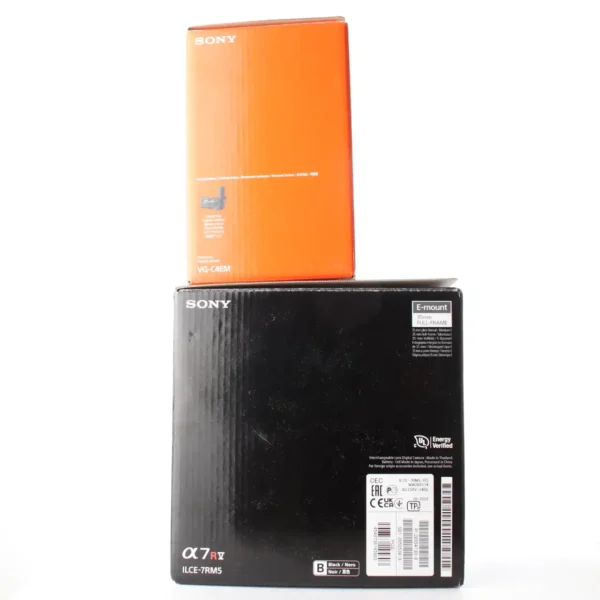 SONY ALPHA 7R V+ GRIP VG-C4EM+ 2 BATTERIES – Image 3