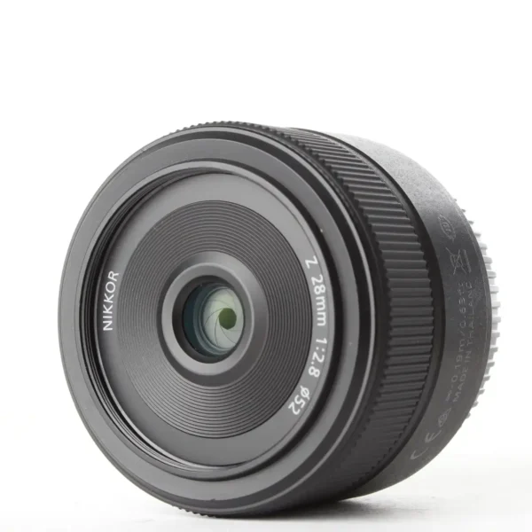 NIKON Z 28MM F/2.8 – Image 3