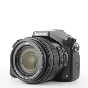 PANASONIC LUMIX FZ2000