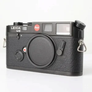 LEICA M6